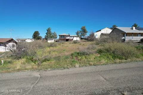 17658 E Jackrabbit Rd, Mayer, AZ 86333 photo 2