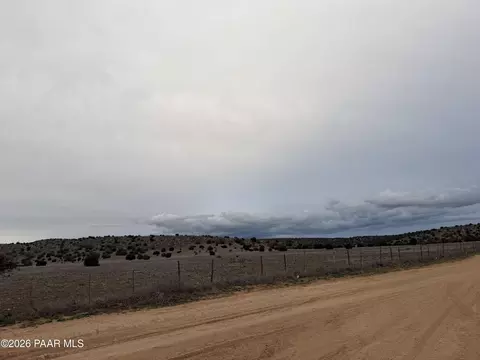 317 E Ahonen Rd, Paulden, AZ 86334 photo 23