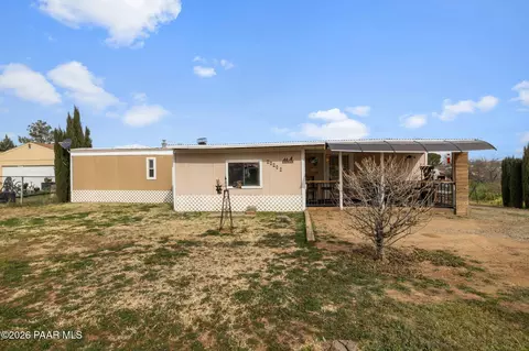 20262 E Quail Run Dr, Mayer, AZ 86333