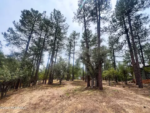 1969 Pine Tree Dr, Prescott, AZ 86303