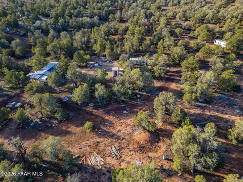 39500 N Kimlee Rd, Ash Fork, AZ 86320 photo 17