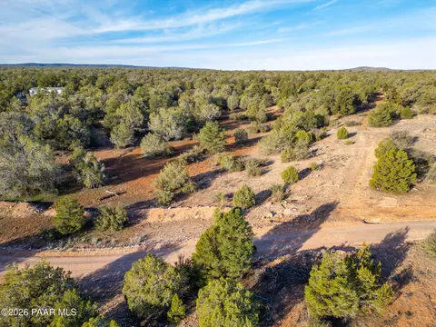 39500 N Kimlee Rd, Ash Fork, AZ 86320 photo 15