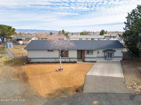 6290 E Round Table Dr, Prescott Valley, AZ 86314