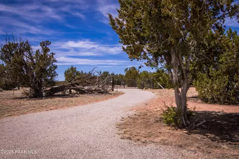 53845 N Cedar Dr, Seligman, AZ 86337 photo 44