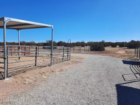 53845 N Cedar Dr, Seligman, AZ 86337 photo 33