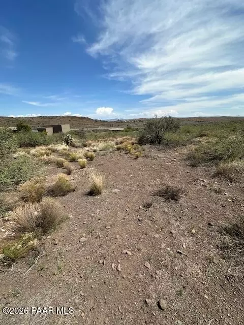 12311 S Caballo, Mayer, AZ 86333