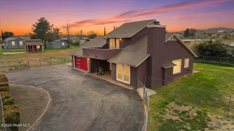 15318 S Cordes Lakes Dr, Cordes Lakes, AZ 86333