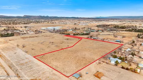 2 Red Cinder Rd # C, Chino Valley, AZ 86323