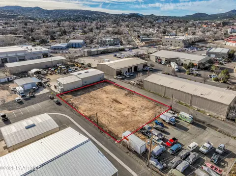 495 E Z St, Prescott, AZ 86301