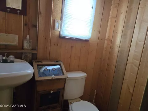 Bath - 38125 N Snake Rd, Ash Fork, AZ 86320 photo 2 of 2