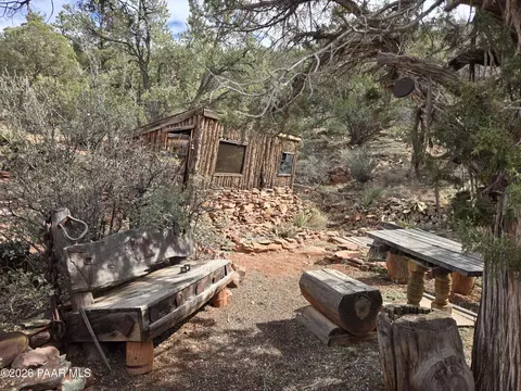 Exterior - 38125 N Snake Rd, Ash Fork, AZ 86320 photo 9 of 10