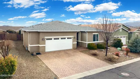 13013 E Toro St, Dewey, AZ 86327
