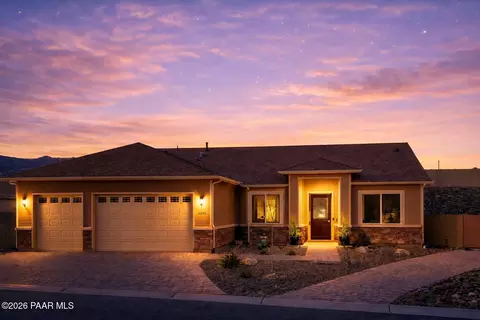 4946 N Combs Ct, Prescott Valley, AZ 86314