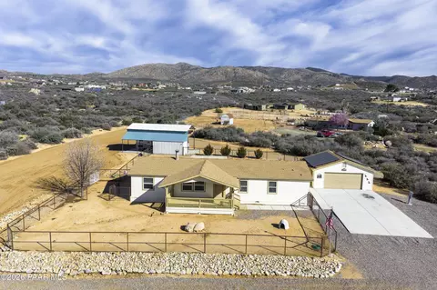 1030 N Summer Sweet Ln, Dewey, AZ 86327