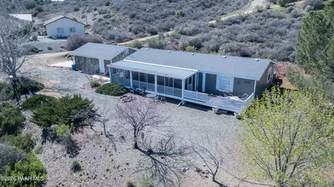 13180 Evergreen Trl, Mayer, AZ 86333