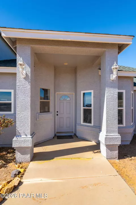 Exterior - 16751 E Leprechaun Rd, Dewey, AZ 86327 photo 5 of 11