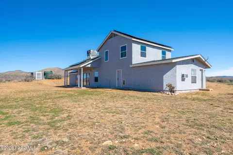 Exterior - 16751 E Leprechaun Rd, Dewey, AZ 86327 photo 10 of 11
