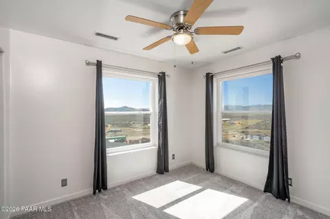 Bedroom - 16751 E Leprechaun Rd, Dewey, AZ 86327 photo 5 of 5