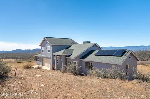 Exterior - 16751 E Leprechaun Rd, Dewey, AZ 86327 photo 4 of 11