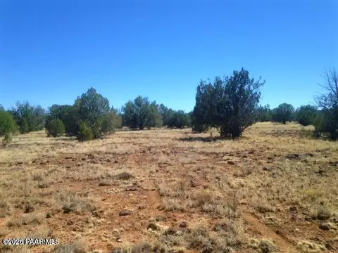 357 Lucky Ln, Ash Fork, AZ 86320 photo 2