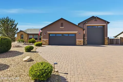 8282 N Zephyr Cir, Prescott Valley, AZ 86315