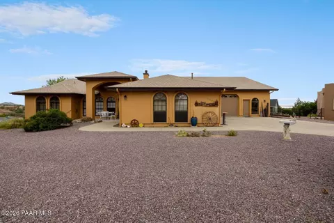 1093 Fawn Ln, Prescott, AZ 86305
