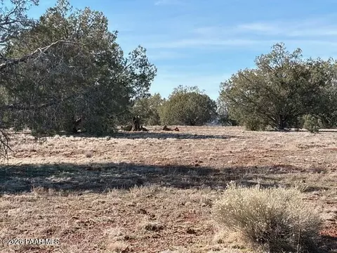 00 N Dunbar Blvd # -D, Ash Fork, AZ 86320