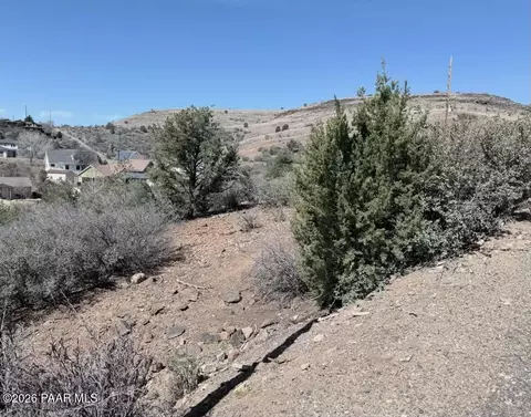 19461960 Moonstone Ln, Prescott, AZ 86301
