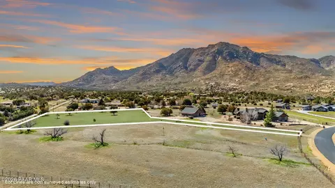 8905 N Callahan Rd, Prescott, AZ 86305