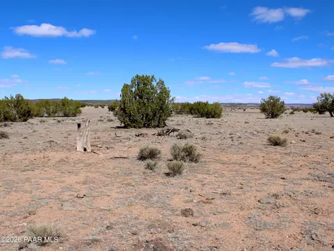 294 Crimson Hill Rd # E, Ash Fork, AZ 86320 photo 5