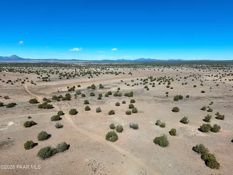 294 Crimson Hill Rd # E, Ash Fork, AZ 86320