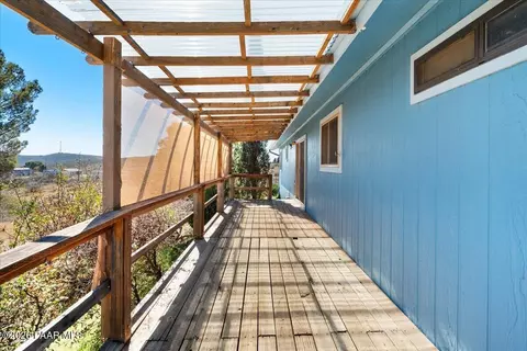 Exterior - 17829 E Jackrabbit Rd, Mayer, AZ 86333 photo 3 of 6