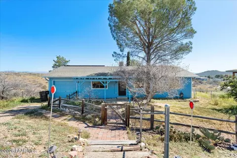 Exterior - 17829 E Jackrabbit Rd, Mayer, AZ 86333 photo 1 of 6