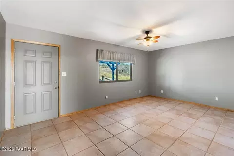 Living - 17829 E Jackrabbit Rd, Mayer, AZ 86333 photo 1 of 1