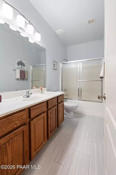Bath - 13034 E Lima St, Dewey, AZ 86327 photo 3 of 3