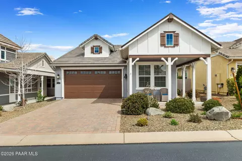2206 Calgary Dr, Prescott, AZ 86301
