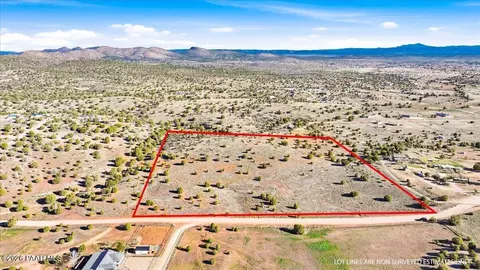 4062 W Center St, Prescott, AZ 86305