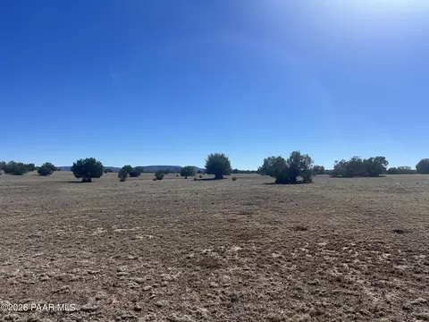 26 Nighthawk Rd, Ash Fork, AZ 86320 photo 3
