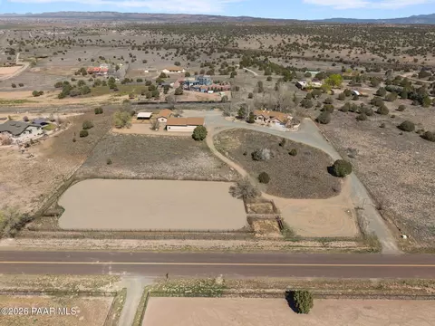 View/Area - 650 E Rimrock Rd, Paulden, AZ 86334 photo 2 of 11