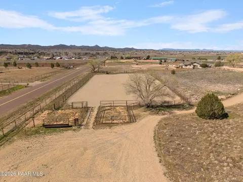 Exterior - 650 E Rimrock Rd, Paulden, AZ 86334 photo 25 of 26