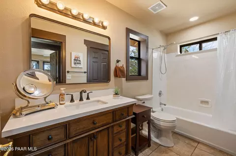 Bath - 650 E Rimrock Rd, Paulden, AZ 86334 photo 5 of 5