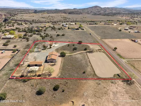 View/Area - 650 E Rimrock Rd, Paulden, AZ 86334 photo 3 of 11
