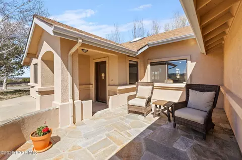 Exterior - 650 E Rimrock Rd, Paulden, AZ 86334 photo 8 of 26