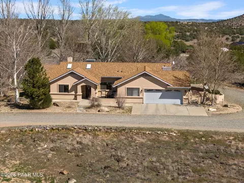 Exterior - 650 E Rimrock Rd, Paulden, AZ 86334 photo 2 of 26