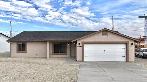 20246 E Ash Creek Rd, Mayer, AZ 86333