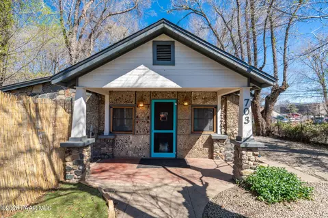 703 N Walnut St, Prescott, AZ 86301