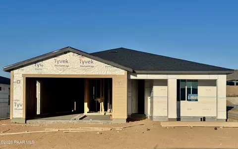 5233 N Woodsworth Way, Prescott Valley, AZ 86314