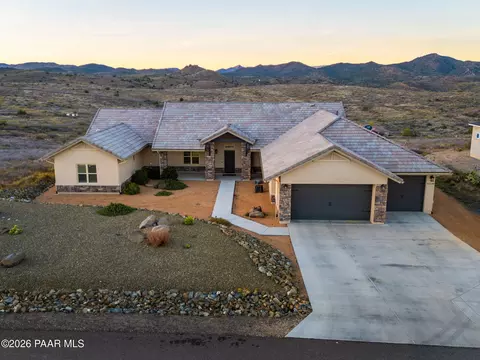 15140 E Countryside Rd, Mayer, AZ 86333