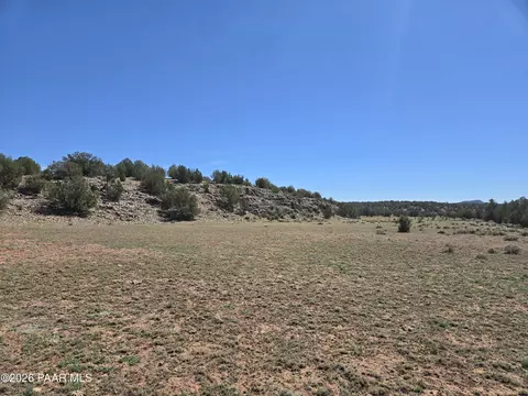 390 Haywire Rd, Ash Fork, AZ 86320 photo 5