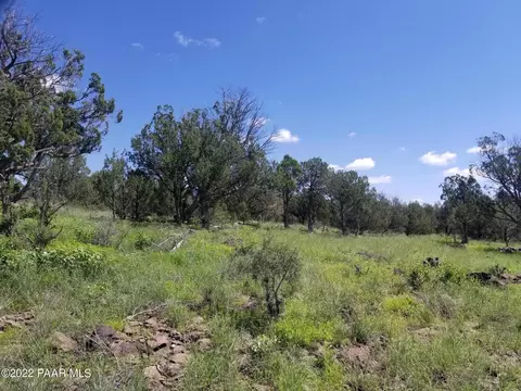 1550 W Joseph Dr, Ash Fork, AZ 86320